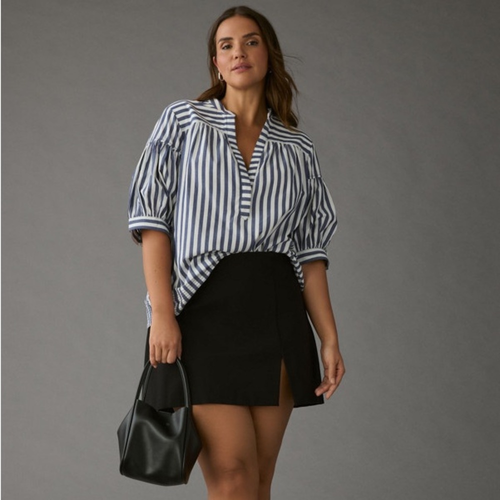 EUC Anthropologie Navy and White Striped Darcey Popover Swing Top